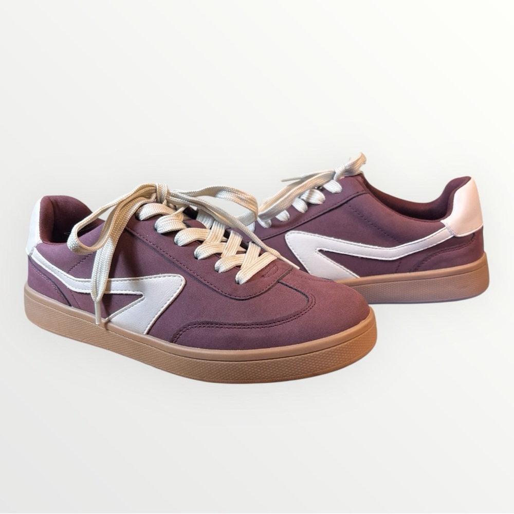 DOLCE VITA Voyage Burgundy Lace-Up Sneakers Wmns Size 6.5